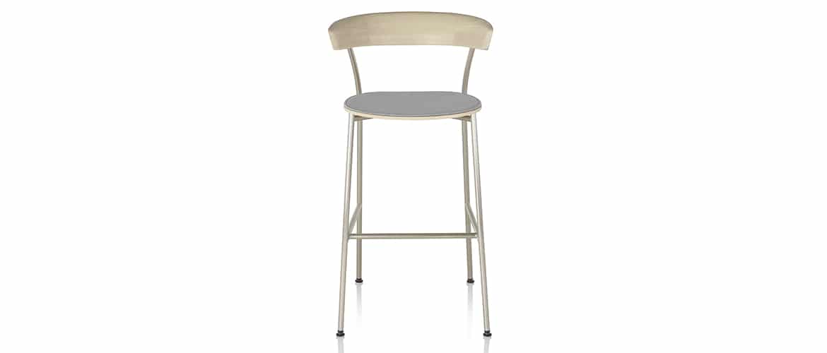 Chaise-longue-en-bois-herman-miller-leeway